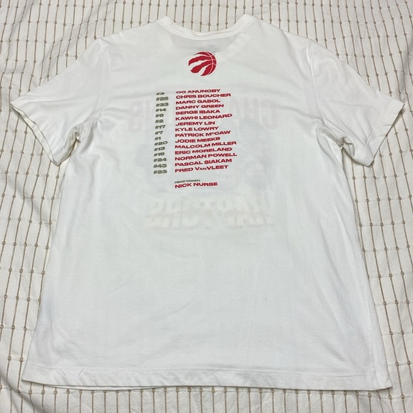 Toronto Raptors 2019 Champions t-shirt - Picture 2 of 4